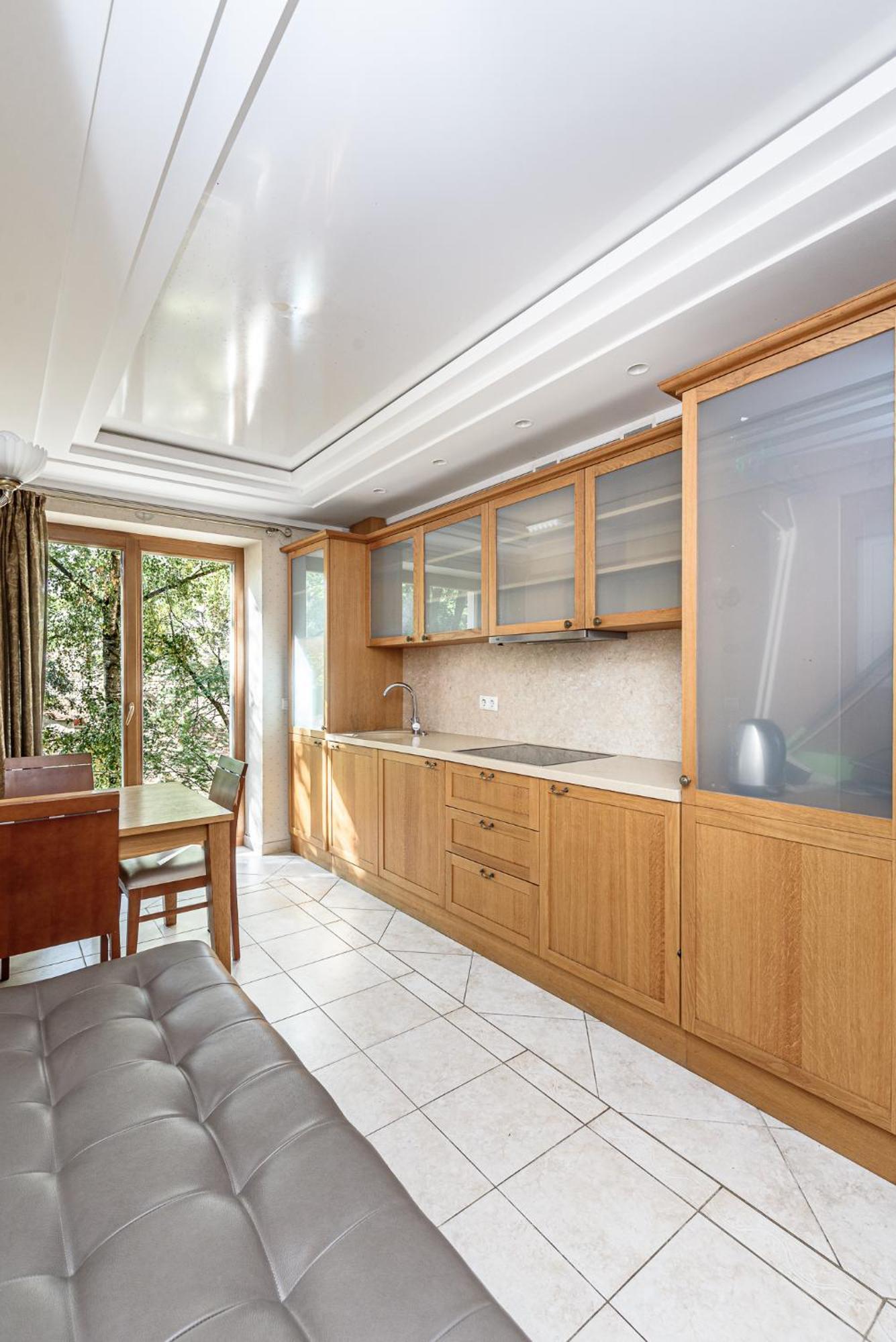 Jacuzzi Apartments X Free Parking X Self Check-In 24X7 By H&H VNO Exterior photo